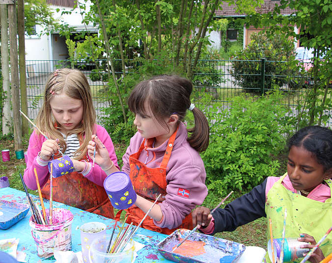 Malende Kinder (Foto: Stadt Friedrichshafen)